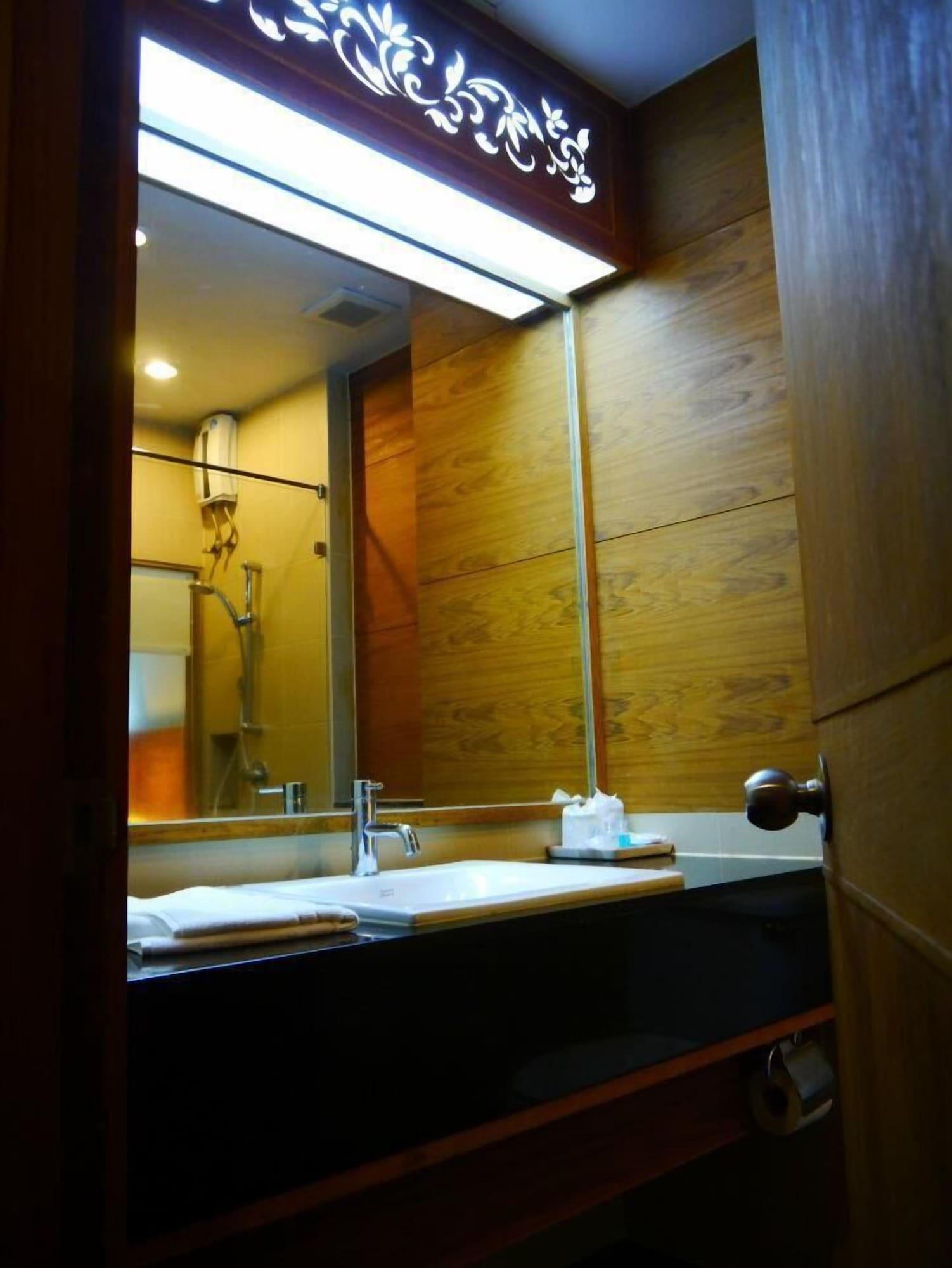 Baan Saikao Plaza Hotel & Service Apartment Κο Τσανγκ Εξωτερικό φωτογραφία